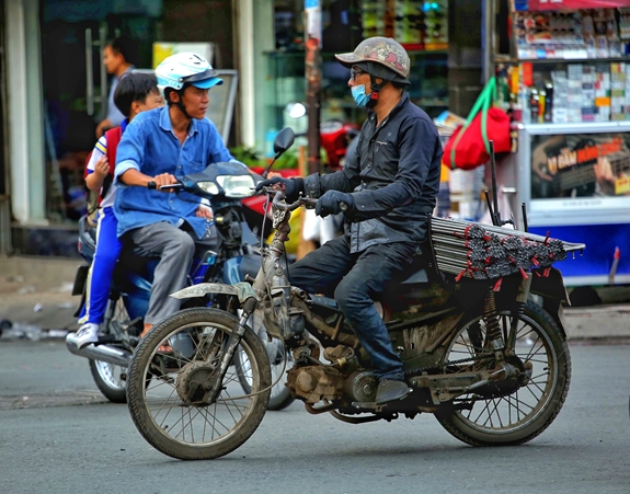 Đề xuất thu phí xe cũ khi vào trung tâm thành phố để giảm thiểu ô nhiễm Đề xuất thu phí xe cũ khi vào trung tâm thành phố để giảm thiểu ô nhiễm