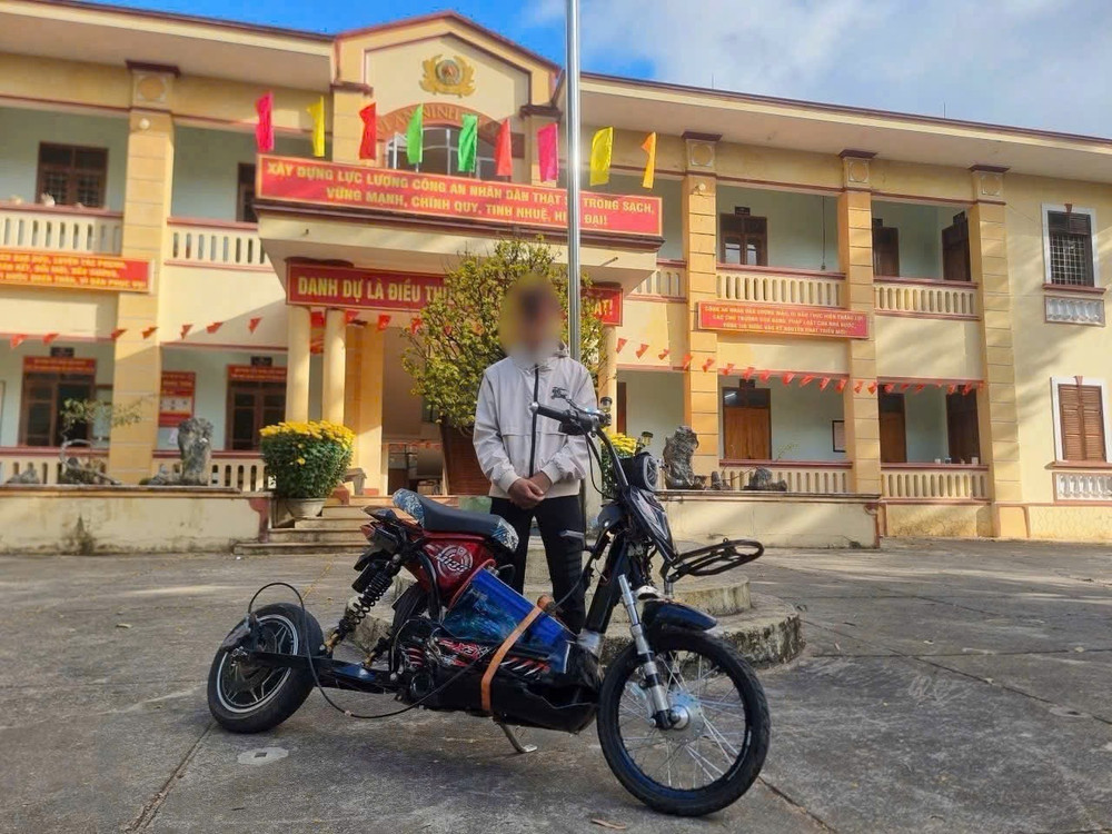 Xử l&yacute; nghi&ecirc;m nh&oacute;m tuổi teen độ xe, nẹt p&ocirc; giữa đ&ecirc;m Tết