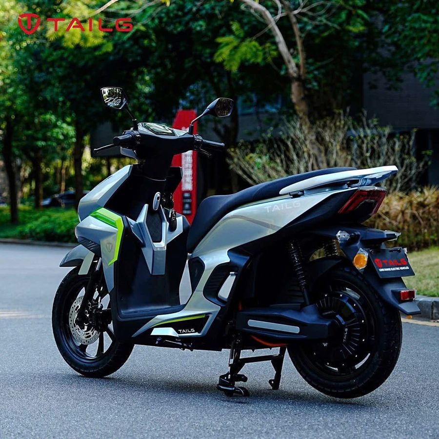 Nhiều mẫu xe điện được ưa chuộng v&igrave; dễ đi v&agrave; &iacute;t ph&aacute;t sinh chi ph&iacute;