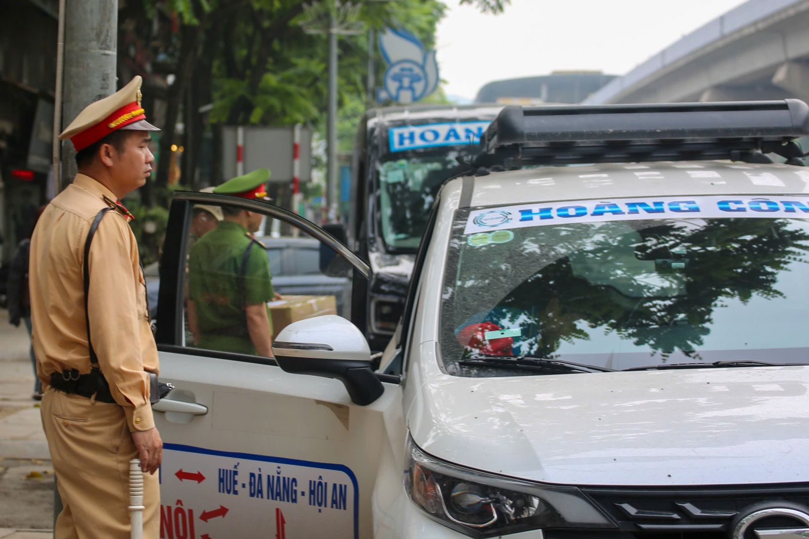 CSGT d&ugrave;ng flycam, camera AI xử phạt vi phạm: Người đi xe điện cần biết g&igrave;?